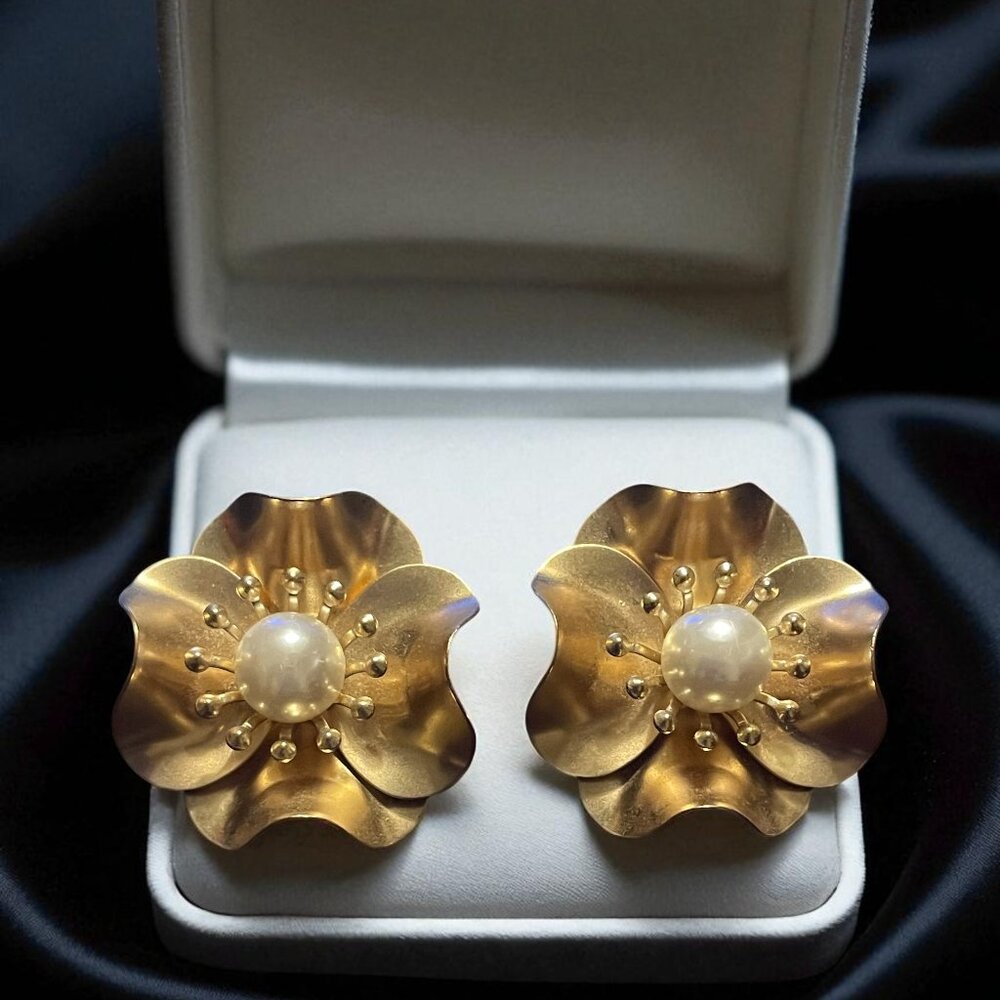 Pearl Gold-toned Dogwood Flower Stud Earrings